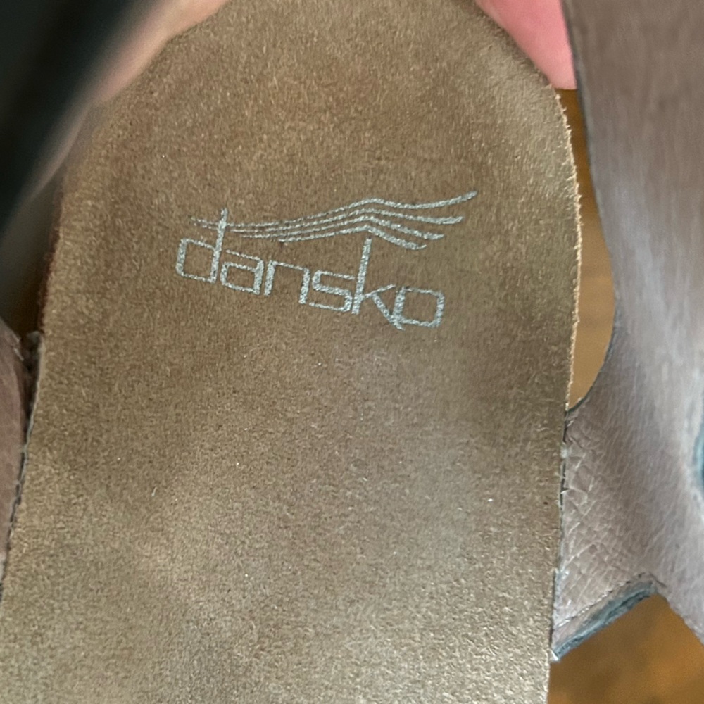 Dansko Veruca Graphite Nappa Sandal Metallic Leather Strappy Wedge SZ41 10.5/11 - Picture 2 of 13
